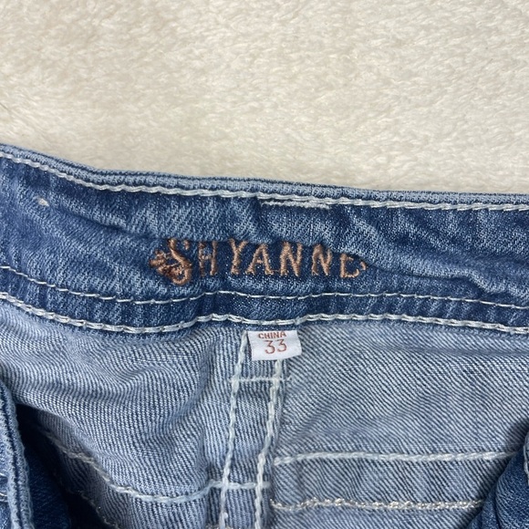 Shyanne blue‎ denim shorts Size 33 - Picture 9 of 9